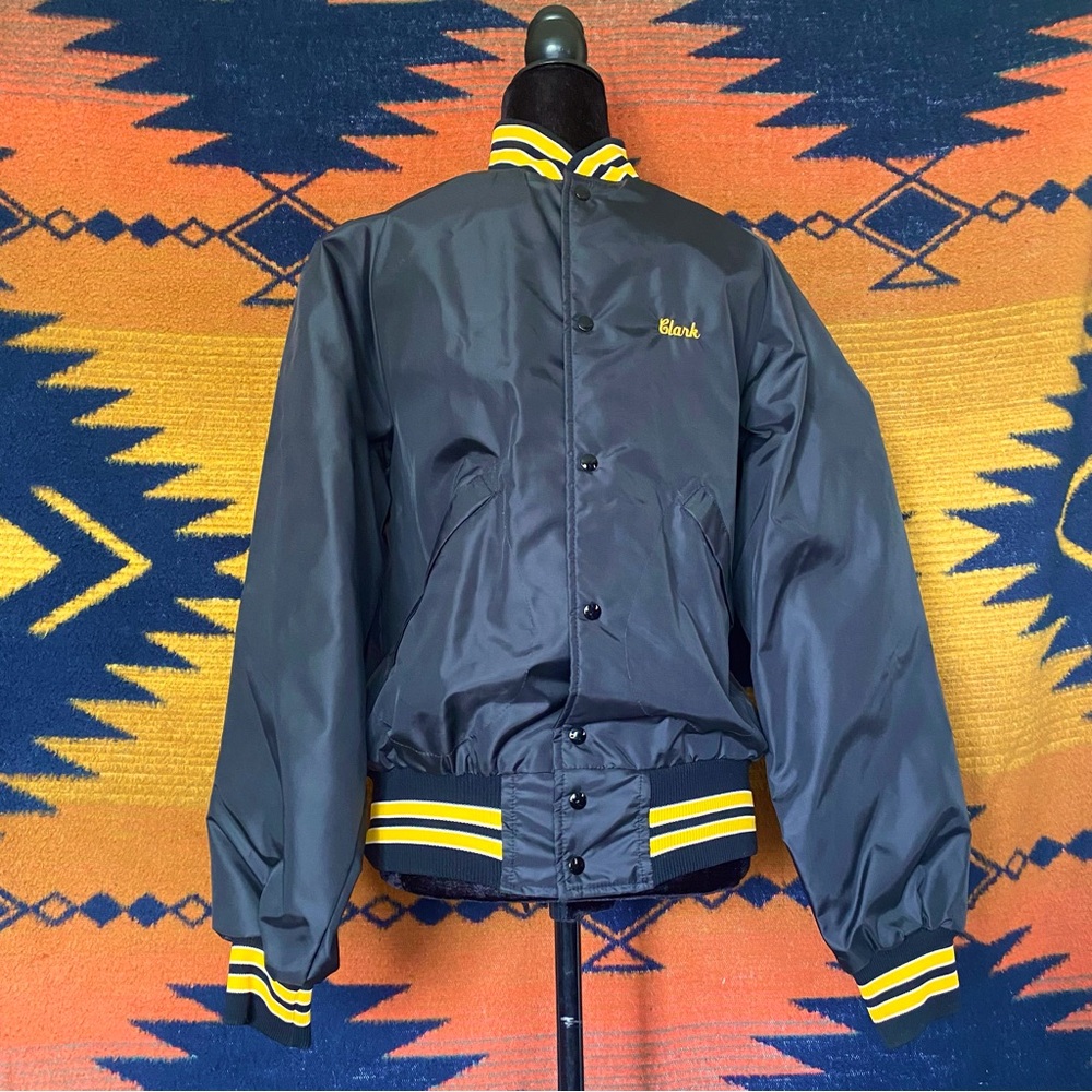 VTG Pla-Jac by Dunbrooke Mens Varsity Jacket. USA. Pockets. Like New. Nylon. Med